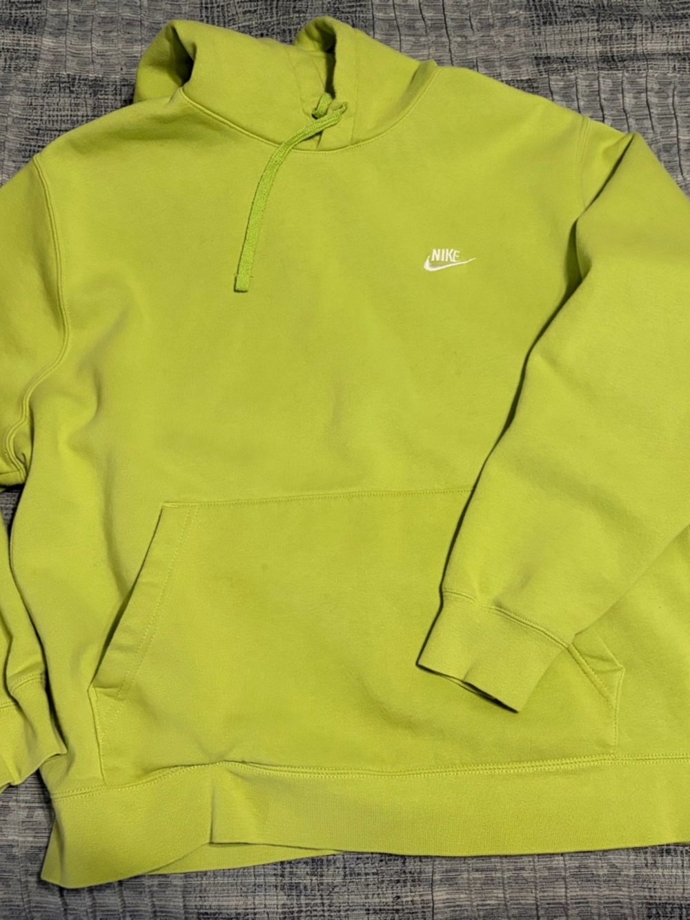Nike Men’s Lime Yellow Pullover Hoodie